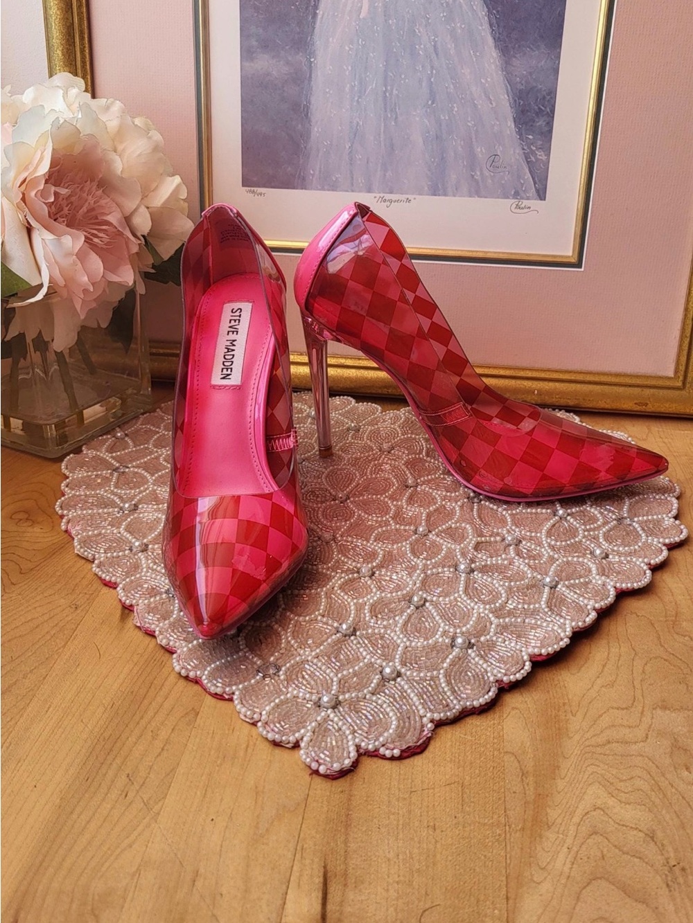 Steve Madden | Atlanta 🩷❤️ | Checkered  Closed-Pointed-Toe Jelly Pumps